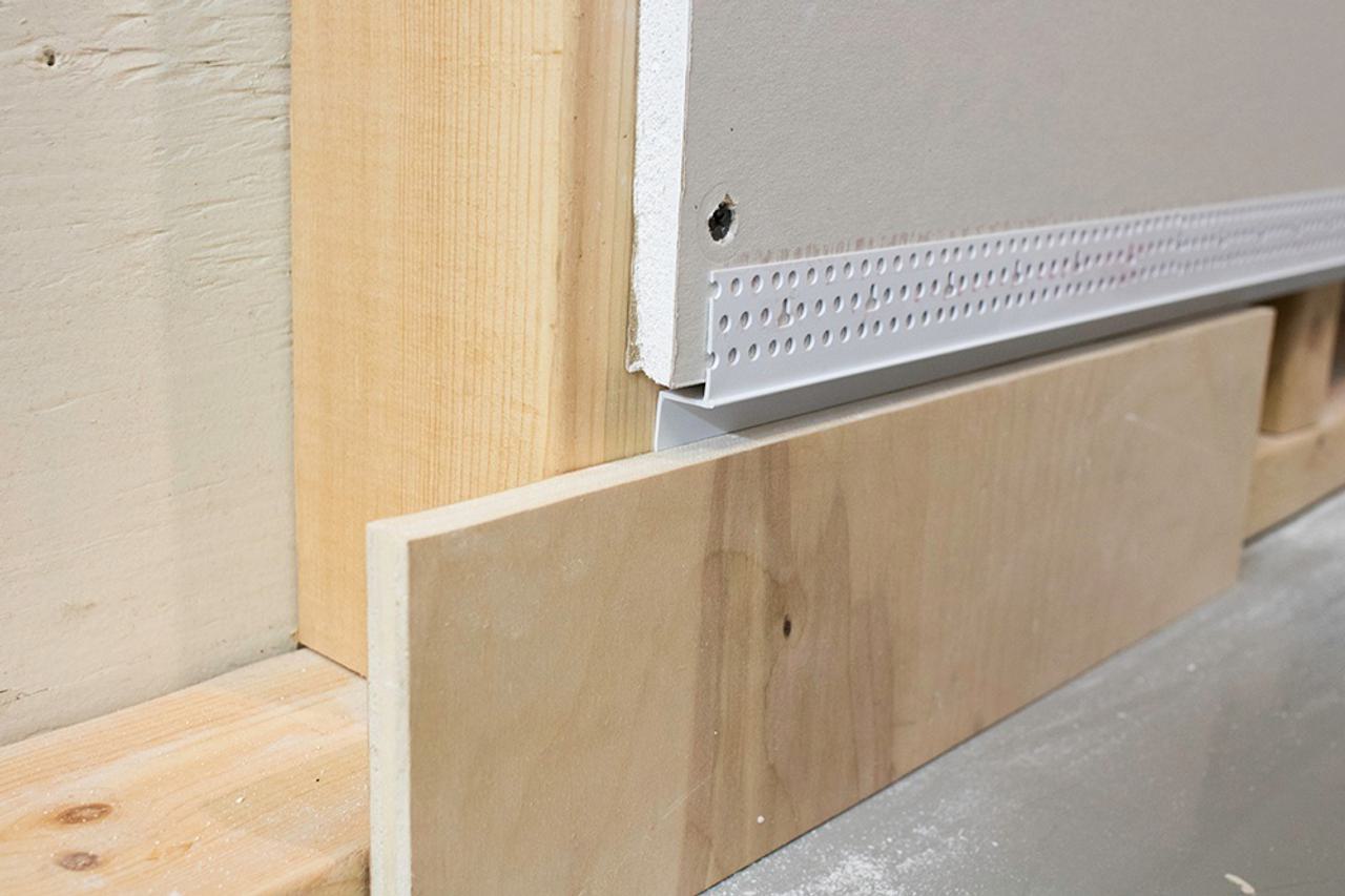 Drywall Reveal Baseboard with Z Shadow Bead | Trim-Tex
