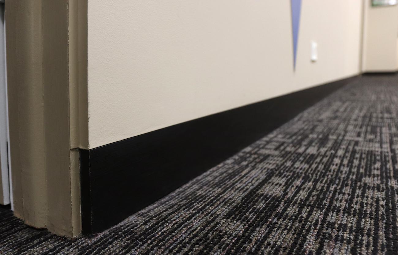 Architectural L Bead_Flush Baseboard_Hallway 2